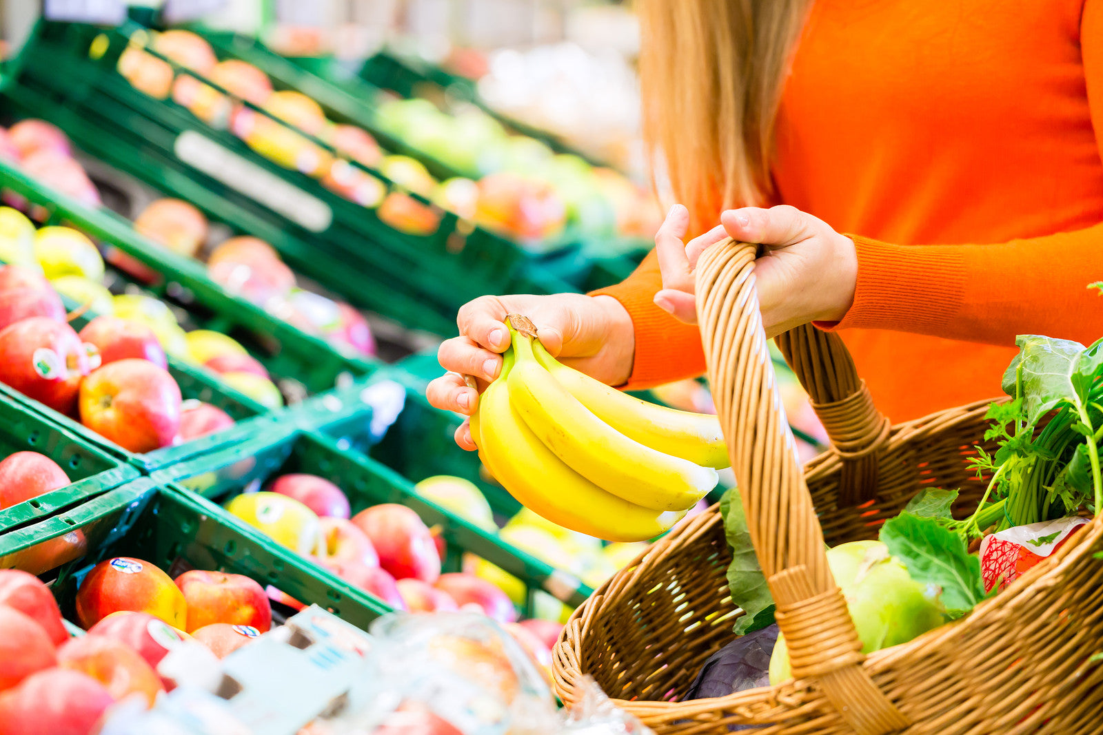 5 Super Foods You Should Eat to Achieve Younger-Looking Skin