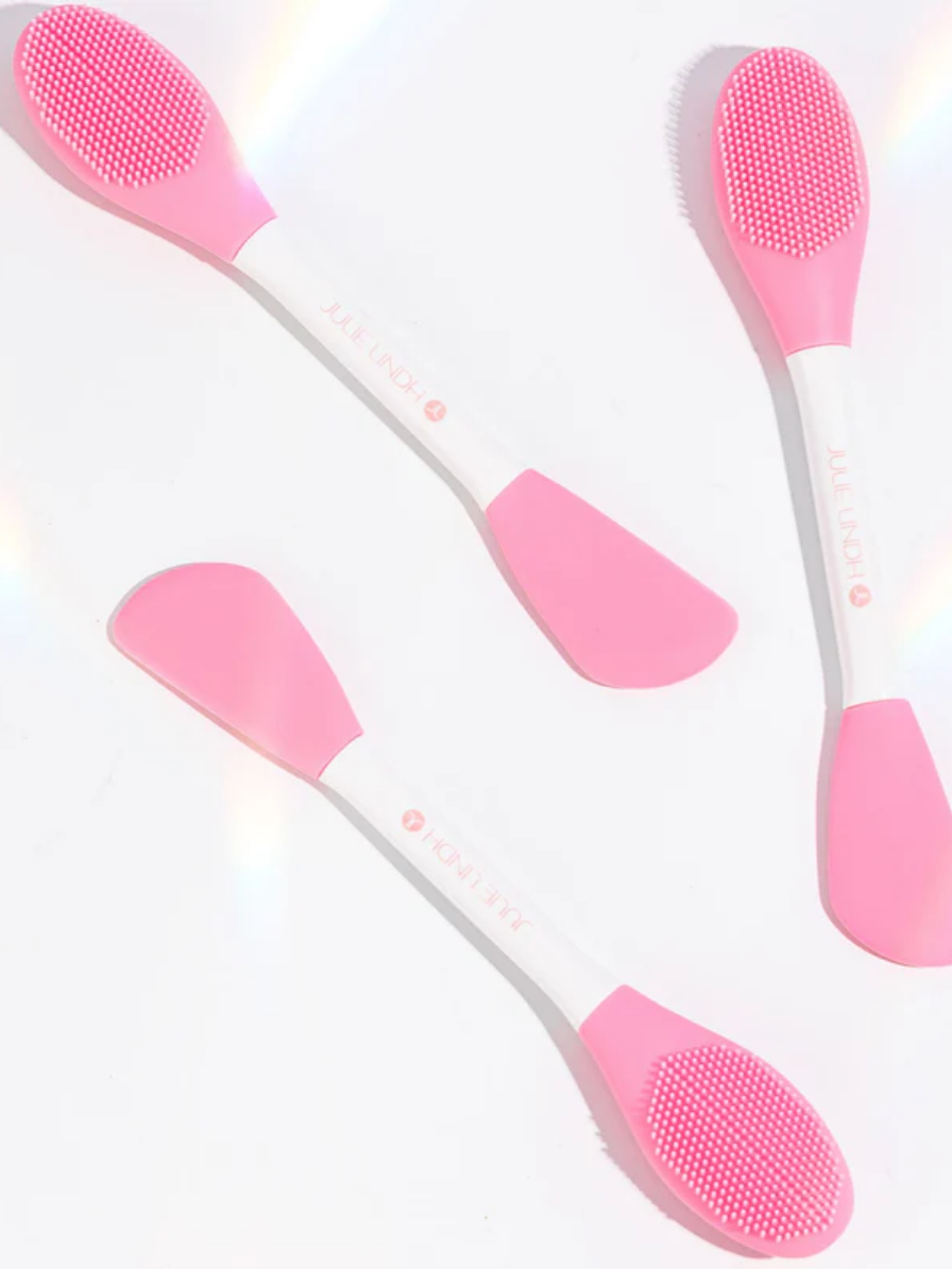 Pore Cleansing Brush and Spatula